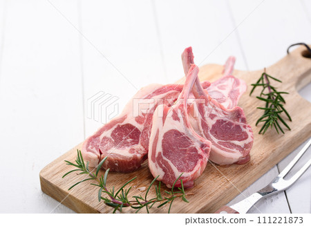 羊排生肉 111221873