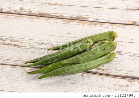 Natural organic raw green okra 111224943