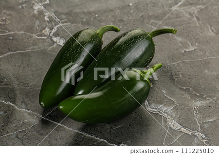 Raw green Mexican jalapeno pepper Raw green Mexican jalapeno pepper 111225010
