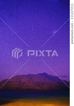 Spectacular view! The starry sky of New Zealand's South Island Spectacular view! The starry sky of New Zealand's South Island 111227211