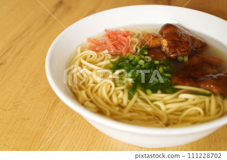 Delicious Tebichi soba (Okinawa soba) Delicious Tebichi soba (Okinawa soba) 111228702