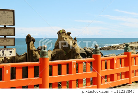 牛島神社被下面奇特的岩石驚呆了 111228845