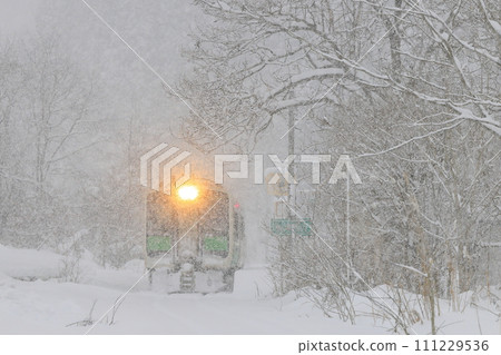 Tadami Line in a blizzard Tadami Line in a blizzard 111229536