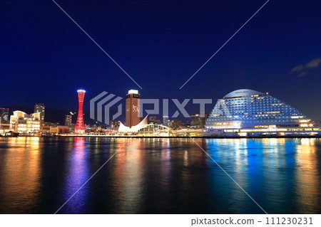 [Hyogo Prefecture] Night view of Port Tower and Kobe Meriken Park after renovation 111230231