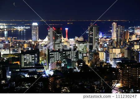 [Hyogo Prefecture] Night view of Kobe seen from Mt. Rokko 111230247