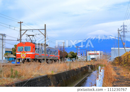 Gakunan train new year version 111230767