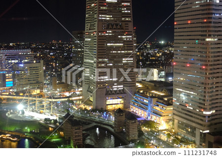 city night scenery city night scenery 111231748