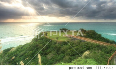 Morning sun at Cape Chinen Park, Nanjo City, Okinawa Prefecture 111234002