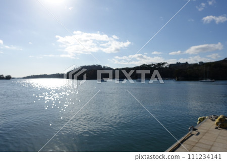 漂浮在湖的小船 漂浮在湖的小船 111234141