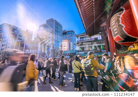 Japan's Tokyo cityscape JN.1 increase - Sensoji Temple is crowded with tourists like before the coronavirus pandemic... A ray of hope... No need for a mask... = 27th Japan's Tokyo cityscape JN.1 increase - Sensoji Temple is crowded with tourists like before the coronavirus pandemic... A ray of hope... No need for a mask... = 27th 111234147