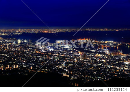 [兵庫縣] 從六甲山（菊星台）看神戶夜景 111235124