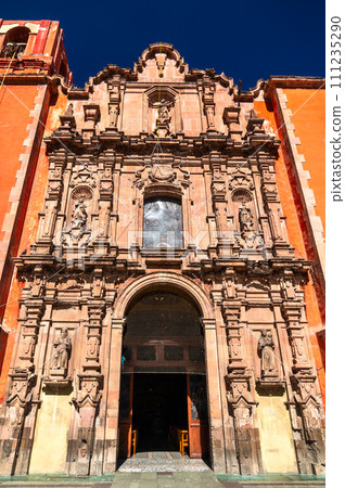 Enchanting Facade of Parroquia y Templo de Belen in Guanajuato, Mexico Enchanting Facade of Parroquia y Templo de Belen in Guanajuato, Mexico 111235290
