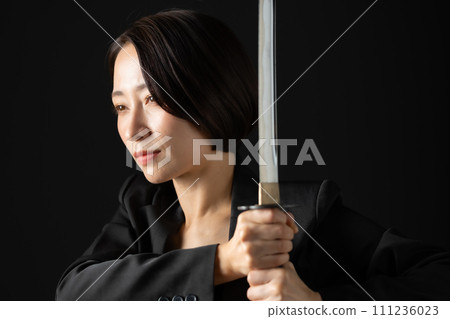 女商人劍餐具 111236023