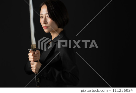 女商人劍餐具 111236024