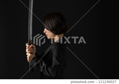 女商人劍餐具 111236027