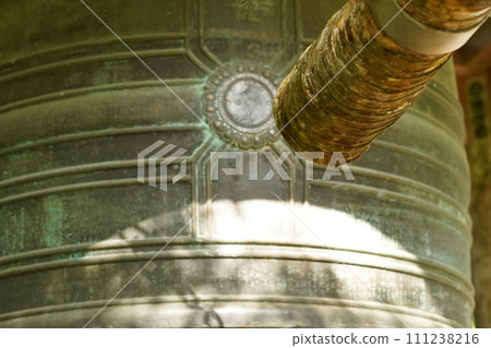 寺廟的木鐘和寺鐘 寺廟的木鐘和寺鐘 111238216