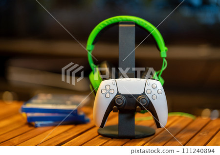 game controller and headset game controller and headset 111240894