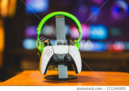 game controller and headset game controller and headset 111240895