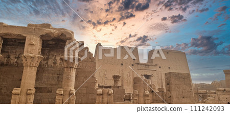 Statues of the Great Temple of Amun at sunset, Karnak Temple most famous view, Luxor, Egypt 111242093