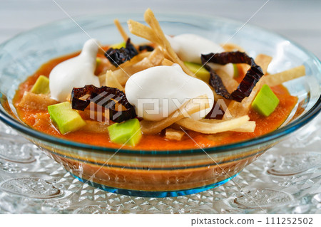 墨西哥菜 Sopa de Tortilla (Sopa Azteca) 111252502