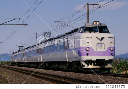 1997 Lilac Limited Express running near Fukagawa Station on the Hakodate Main Line 1997 Lilac Limited Express running near Fukagawa Station on the Hakodate Main Line 111253375