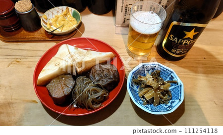 關東煮和啤酒 關東煮和啤酒 111254118