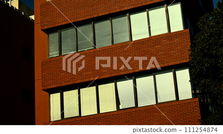 磚混多租戶建築 111254874