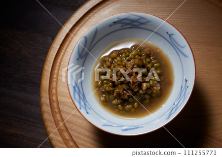 Mung bean soup in a small bowl, Mung bean soup, Mung bean soup, Shiruko 111255771