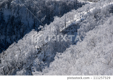 Lake Mashu has beautiful hoarfrost Lake Mashu has beautiful hoarfrost 111257329