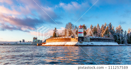 Stanley Park, Downtown Vancouver. Snow Covered Winter Sunrise. Stanley Park, Downtown Vancouver. Snow Covered Winter Sunrise. 111257589