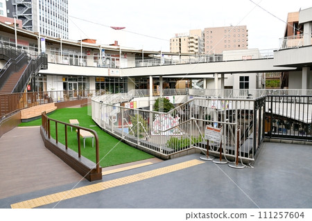 金山亞修 111257604