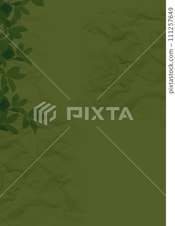 綠牆背景別緻的背影 111257649