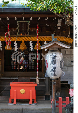 花園神社位於東京上野。這是一個受許多外國人歡迎的地方。 111258719