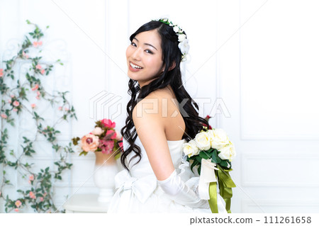 婚禮迷你禮服新娘 111261658