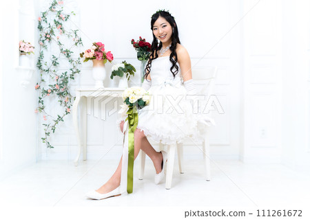 婚禮迷你禮服新娘 111261672