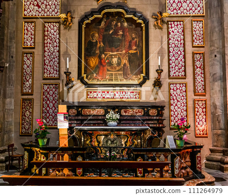 church of the duomo, Como, italy church of the duomo, Como, italy 111264979