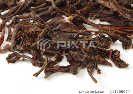 Black tea leaves Black tea leaves 111266074