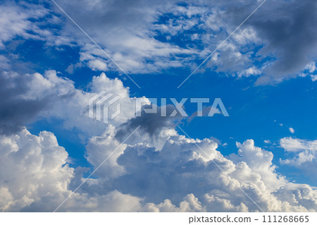 Cumulonimbus clouds appearing in the evening sky Cumulonimbus clouds appearing in the evening sky 111268665