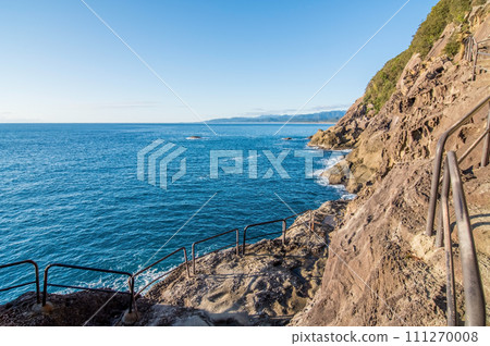 [自然景觀]海岸風景/世界遺產「鬼城」（三重縣熊野灘） 111270008