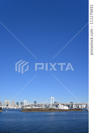 Rainbow Bridge from Odaiba Beach Park Rainbow Bridge from Odaiba Beach Park 111270691