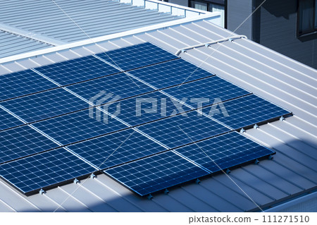 Solar panel installed on the roof 111271510