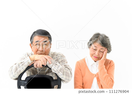 Driving, senior, traffic jam, tired 111276904