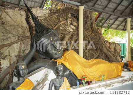 THAILAND AMPHAWA WAT BANG KAPOM 111282712