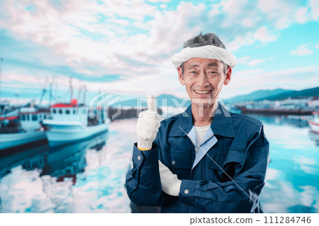Fisherman working at the fishing port Fisherman working at the fishing port 111284746