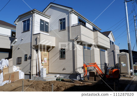 房子正在建設中 房子正在建設中 111287020