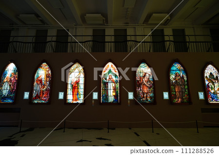 彩色玻璃 彩色玻璃 111288526