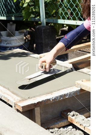 Plastering 111289201