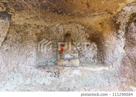 Kannon statue of Nagaoka Hyakana Tumulus, Nagaoka Town, Utsunomiya, Tochigi Prefecture 111290084