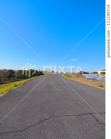 美麗的天空和筆直的道路 美麗的天空和筆直的道路 111290314