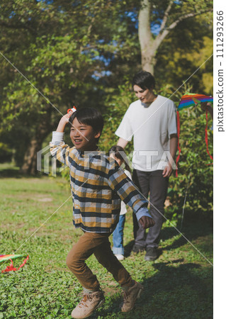 park, parks, boy 111293266